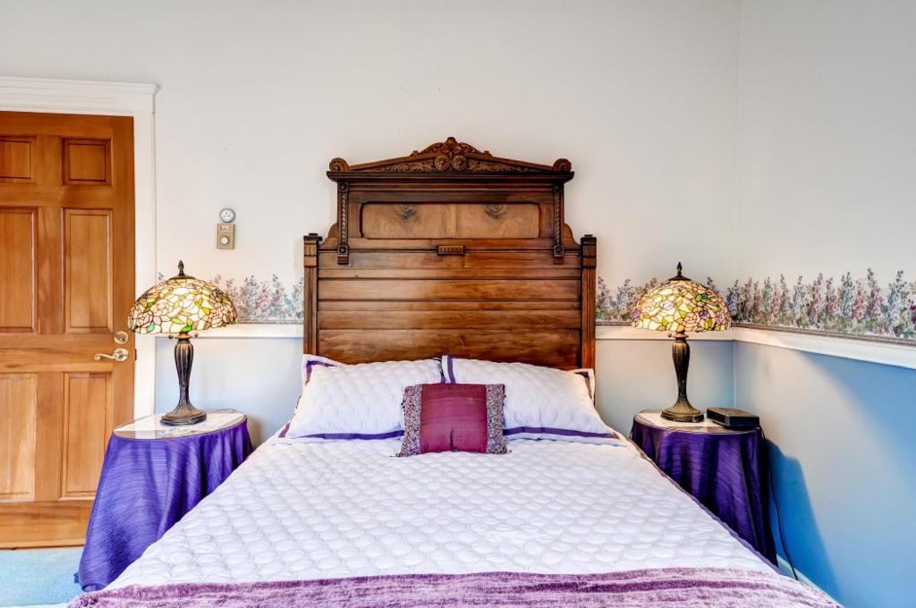 Astoria Painted Lady Historic Apt With River View! Екстериор снимка